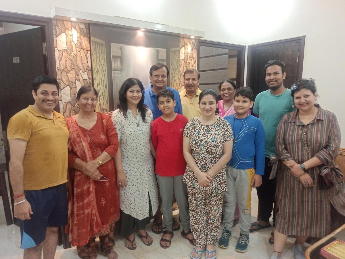 4N Homestay- Golden Temple View Amritsar Buitenkant foto