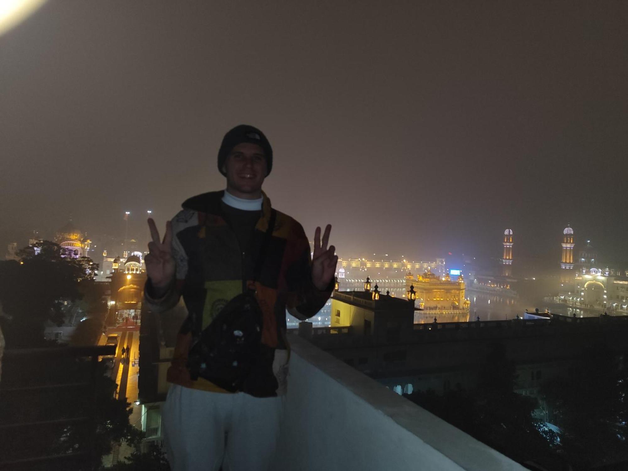 4N Homestay- Golden Temple View Amritsar Buitenkant foto