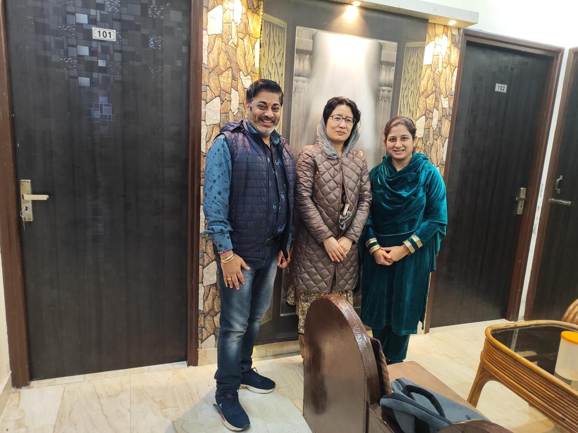 4N Homestay- Golden Temple View Amritsar Buitenkant foto